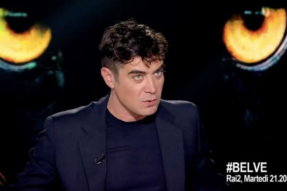 Riccardo Scamarcio si racconta a cuore aperto